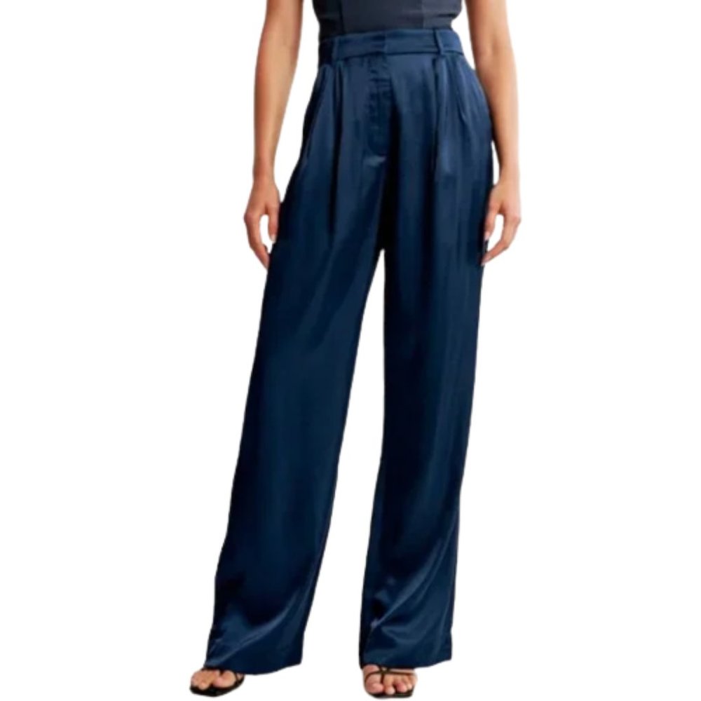 A&F Sloane Tailored Satin Pant in Navy - Like New